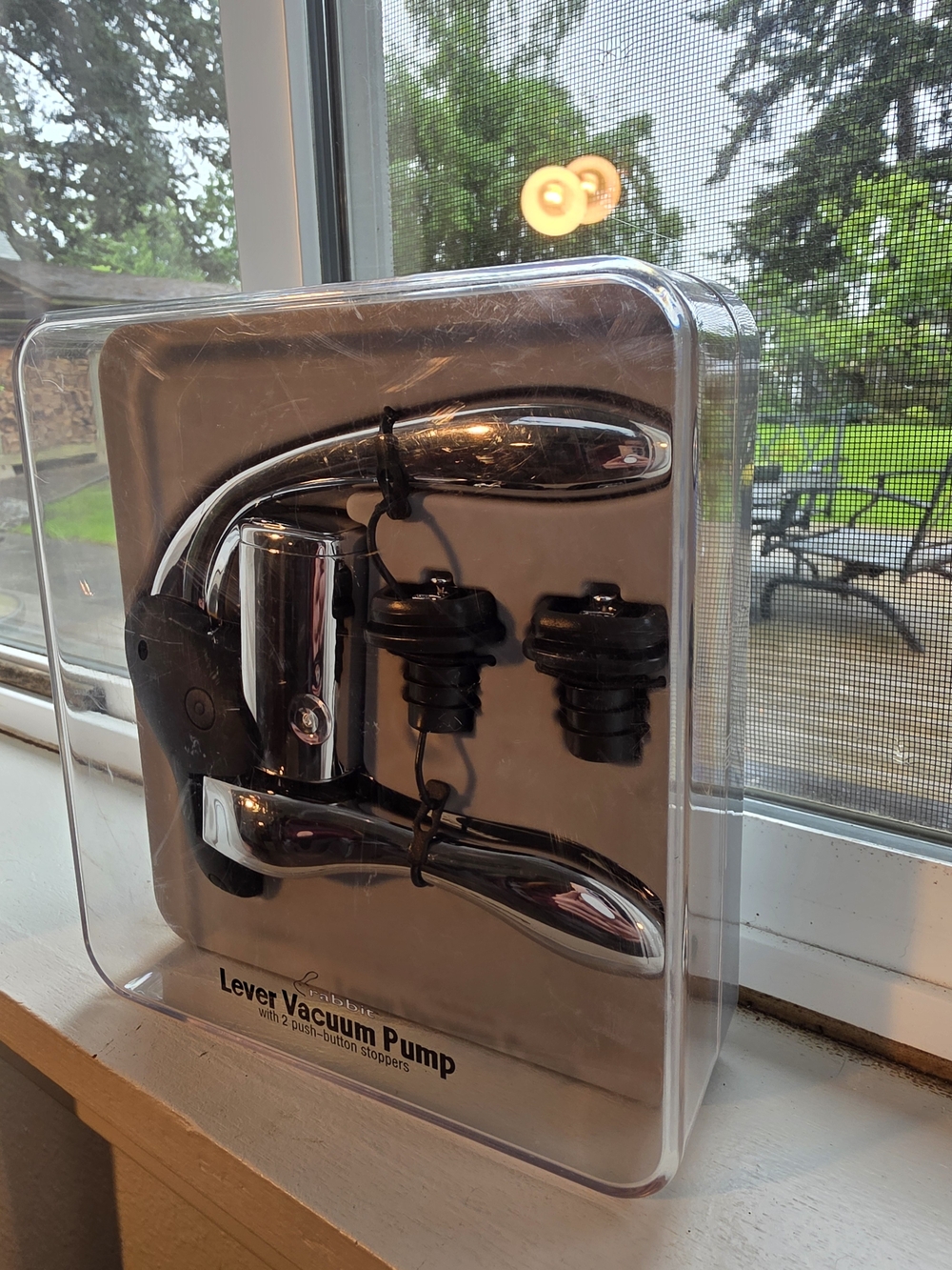 Chrome Lever Vacuum Wine Pump with Stopper Set